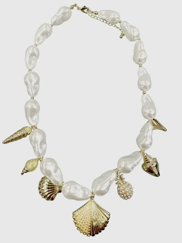 The Mia Shell Necklace