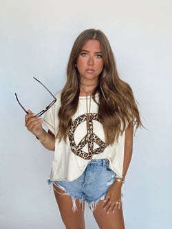 Leopard Peace Sign Keyhole Top | Oat