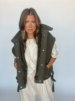 The Teddy Vest | OLIVE