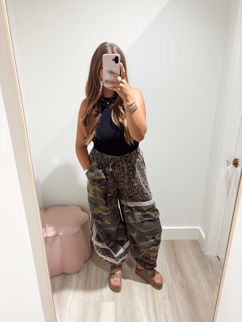 The Kelly Camo Pant