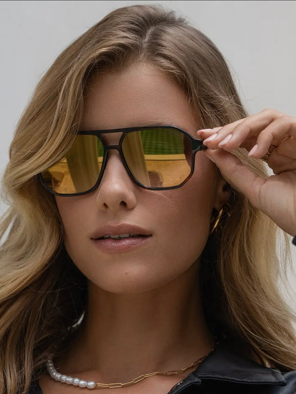 The Billie | Gold Frame