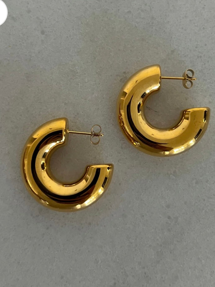 Gold Smooth Hoops