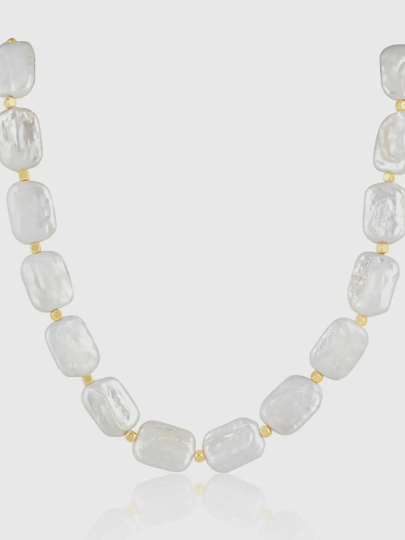 Kinsley Pearl Necklace