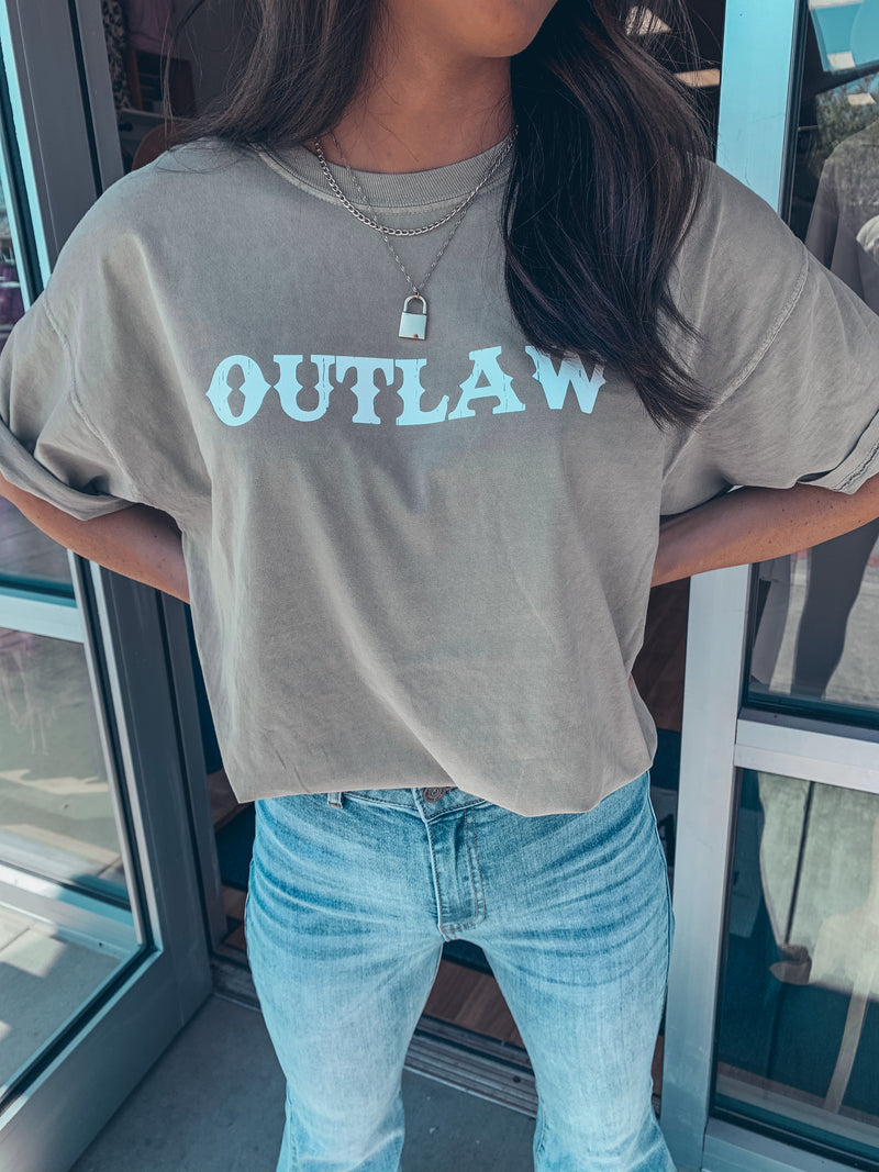 Outlaw Tee